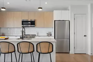 75 Chestnut St, Portland, ME 04101 - Photo 6