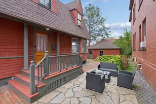 25 Bramhall St, Portland, ME 04102 - Photo 1