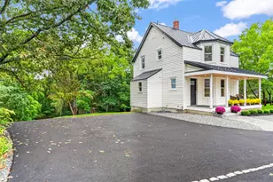 36 Traip Ave, Kittery, ME 03904 - Photo 2