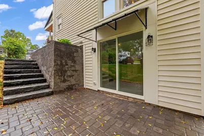 36 Traip Avenue, Kittery, ME 03904 - Photo 6