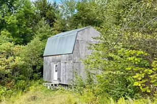 994 Canaan Rd, Skowhegan, ME 04976 - Photo 16