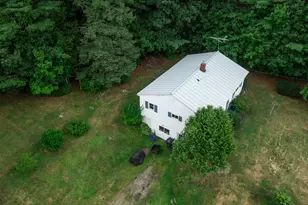 2533 Ohio St, Hermon, ME 04401 - Photo 12