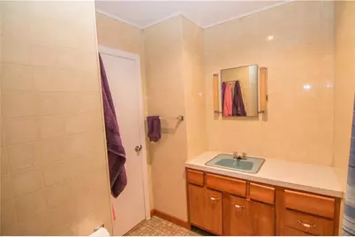 2533 Ohio Street, Hermon, ME 04401 - Photo 34
