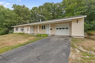 228 Congress Cir, Topsham, ME 04086 - Photo 1