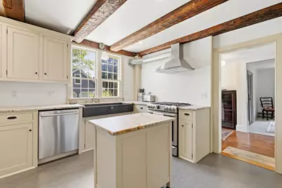 284 W Main Street, Yarmouth, ME 04096 - Photo 16