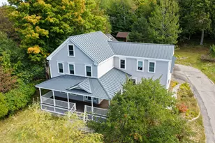 16 Bartlett St, Machias, ME 04654 - Photo 4
