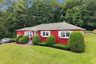 679 Penobscot St, Rumford, ME 04276 - Photo 2