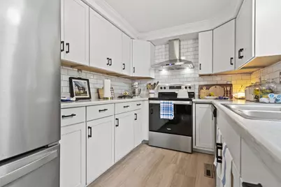 122 Euclid Avenue, Portland, ME 04103 - Photo 16