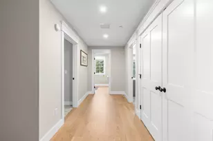 77 Lambert St, Portland, ME 04103 - Photo 12
