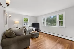 71 Hicks St, Portland, ME 04103 - Photo 10