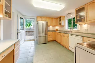 12 Ridgeland Ave, South Portland, ME 04106 - Photo 8