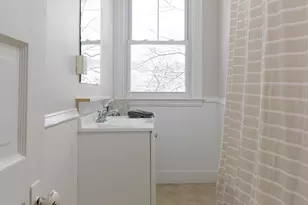 16 Montrose Ave, Portland, ME 04103 - Photo 8