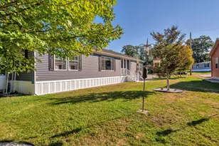 35 Sandalwood Cir, Kittery, ME 03904 - Photo 32