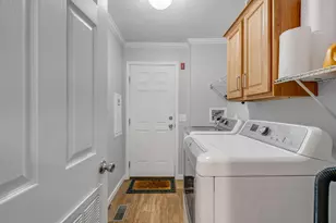 35 Sandalwood Cir, Kittery, ME 03904 - Photo 20