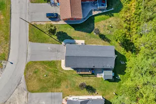 35 Sandalwood Cir, Kittery, ME 03904 - Photo 40