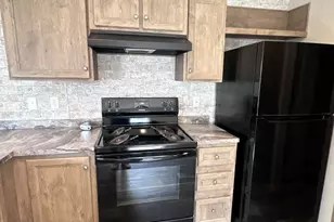 15 Brooke Ave, Belfast, ME 04915 - Photo 8