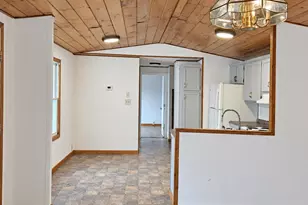 23 Pennell St, Skowhegan, ME 04976 - Photo 10