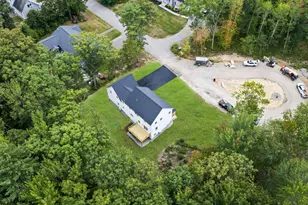 25 Kingsbury Ln, Kennebunk, ME 04043 - Photo 2