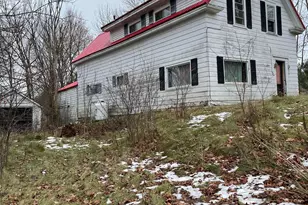 80 Monroe St, Calais, ME 04619 - Photo 14