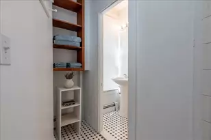 13 Wood St, Camden, ME 04843 - Photo 10
