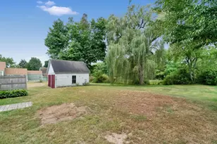 881 Main St, Waterboro, ME 04087 - Photo 8