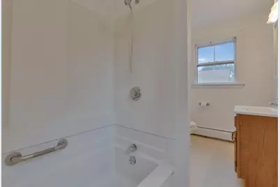 881 Main Street, Waterboro, ME 04087 - Photo 18