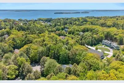 14 Pine Ridge Road, Cumberland, ME 04110 - Photo 2