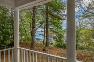 40 Sunrise Ln, Portland, ME 04109 - Photo 2