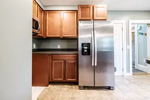 44 Lassell St, Portland, ME 04102 - Photo 18