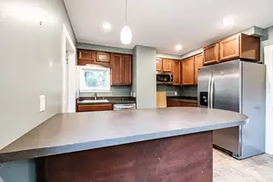 44 Lassell St, Portland, ME 04102 - Photo 16