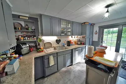 16 Columbia Street, Houlton, ME 04730 - Photo 8