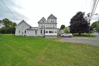 16 Columbia Street, Houlton, ME 04730 - Photo 2