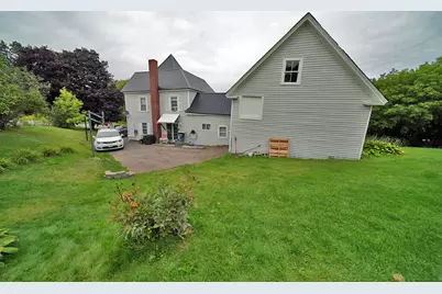 16 Columbia Street, Houlton, ME 04730 - Photo 4