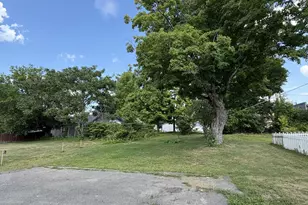 56 High St, Houlton, ME 04730 - Photo 4