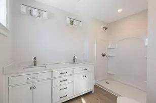 13 Tomahawk Ln, Berwick, ME 03901 - Photo 18