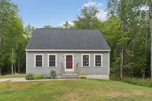 32 Safari Dr, Brunswick, ME 04011 - Photo 2