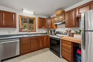 275 Hinks Rd, Jefferson, ME 04348 - Photo 22