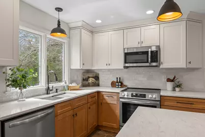 847 Middlesex Road, Topsham, ME 04086 - Photo 16
