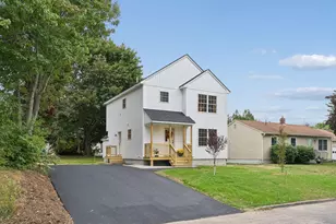 71 Epping St, Portland, ME 04103 - Photo 2