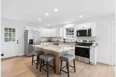 71 Epping Street, Portland, ME 04103 - Photo 6