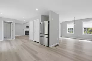259 Dixon Rd, Lebanon, ME 04027 - Photo 8