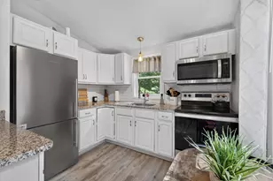 103 Sunny Brook Cir, Waterboro, ME 04061 - Photo 14