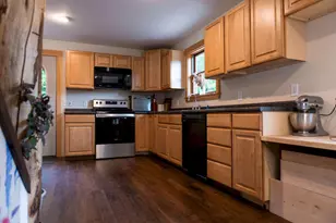 34 Hellgrens Way, Temple, ME 04984 - Photo 8