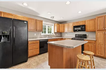 553 White Oak Hill Road, Poland, ME 04274 - Photo 4
