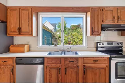 109 Brentwood Street, Portland, ME 04103 - Photo 8