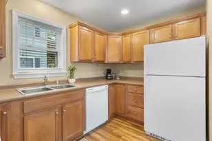 35 Barefoot Cottage Rd, Wells, ME 04090 - Photo 10