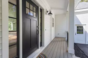 11 Chestnut St, Old Orchard Beach, ME 04064 - Photo 6