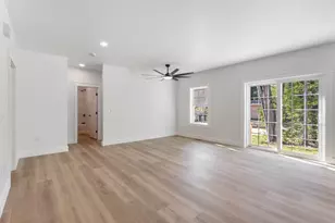 11 Chestnut St, Old Orchard Beach, ME 04064 - Photo 16