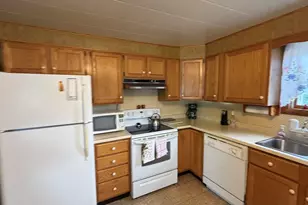 154 State St, Van Buren, ME 04785 - Photo 12