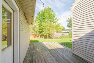 9 Poulin St, Winslow, ME 04901 - Photo 8